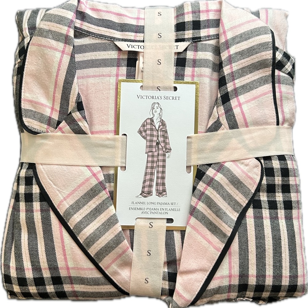 Victoria's Secret Pink and Black Plaid Pajama Set